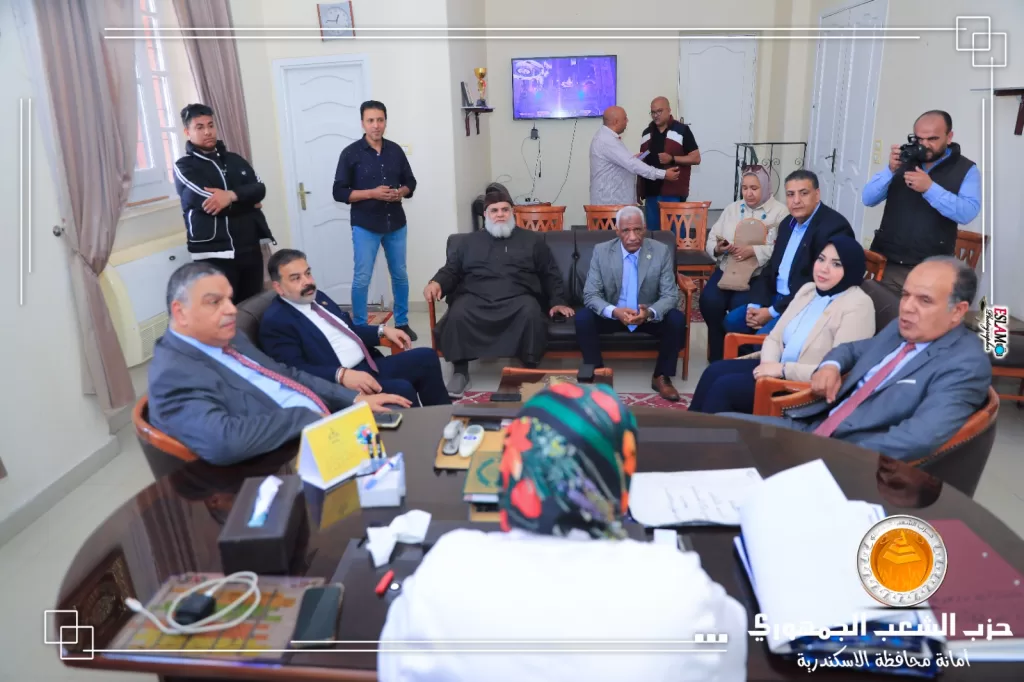 أمين حزب الشعب الجمهوري بالإسكندرية يتفقد مستشفى جمال عبد الناصر للوقوف على مشكلات المرضى 25 - جريدة المساء