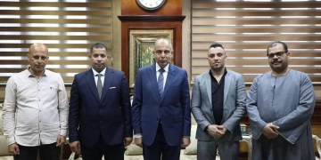 محافظ المنيا: إضافة 10 ميكروباصات جديدة لقرى مركز ملوى ضمن المبادرة المجتمعية لدعم منظومة النقل 1 - جريدة المساء