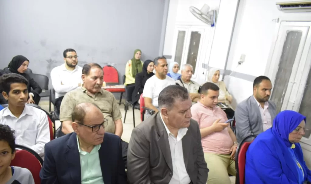 ندوة بـ"الجيل الديمقراطي" تناقش قانون الإيجار القديم في المنيا 25 - جريدة المساء