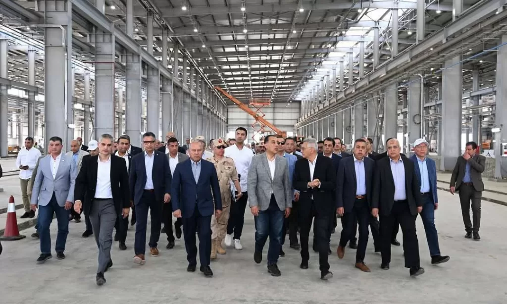 من بورسعيد إلى العالمية: مصر تبدأ تصنيع القطارات وتؤسس أكبر محطة لوجستية للسيارات 21 - جريدة المساء