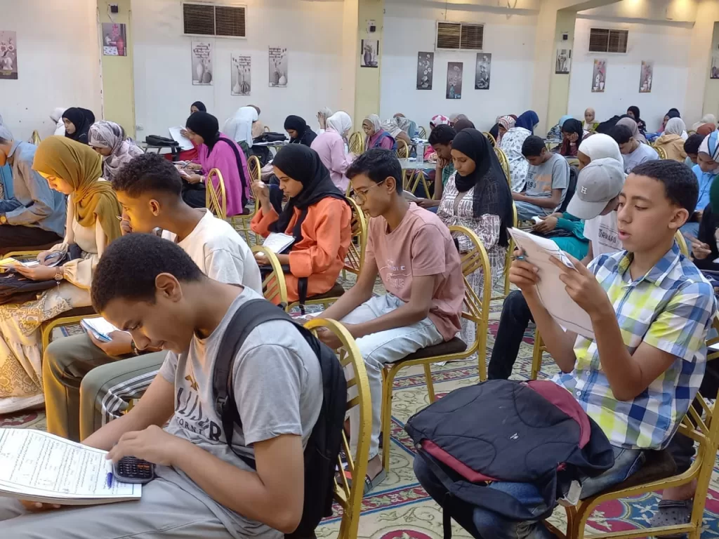 "مستقبل وطن" ينظم قافلة تعليمية بقوص لدعم طلاب الثانوية العامة بمشاركة 500 طالب وطالبة 51 - جريدة المساء