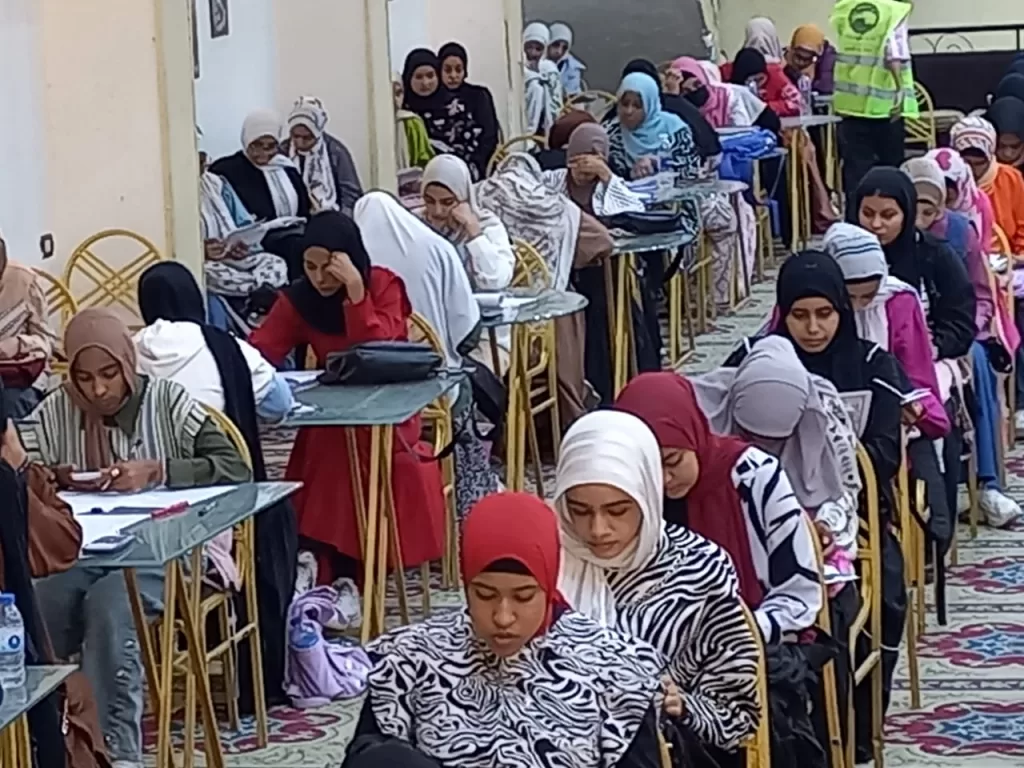 "مستقبل وطن" ينظم قافلة تعليمية بقوص لدعم طلاب الثانوية العامة بمشاركة 500 طالب وطالبة 57 - جريدة المساء