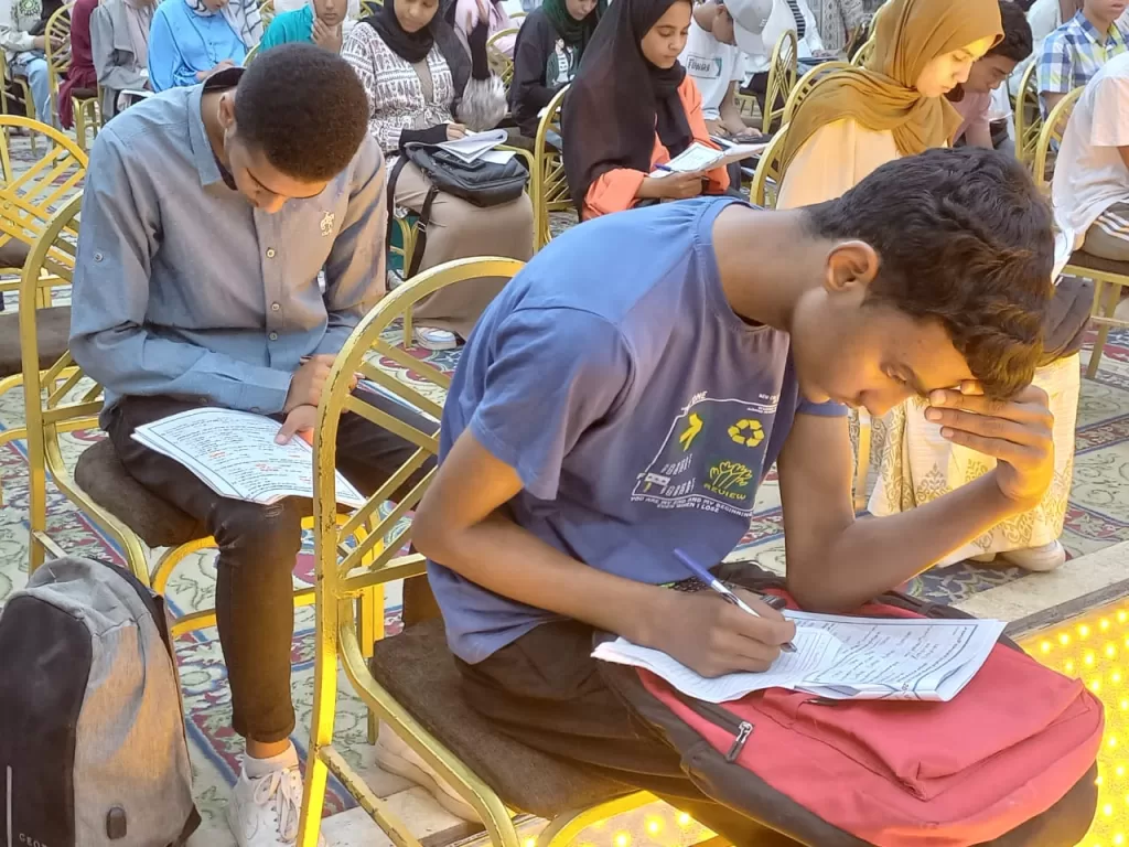 "مستقبل وطن" ينظم قافلة تعليمية بقوص لدعم طلاب الثانوية العامة بمشاركة 500 طالب وطالبة 45 - جريدة المساء