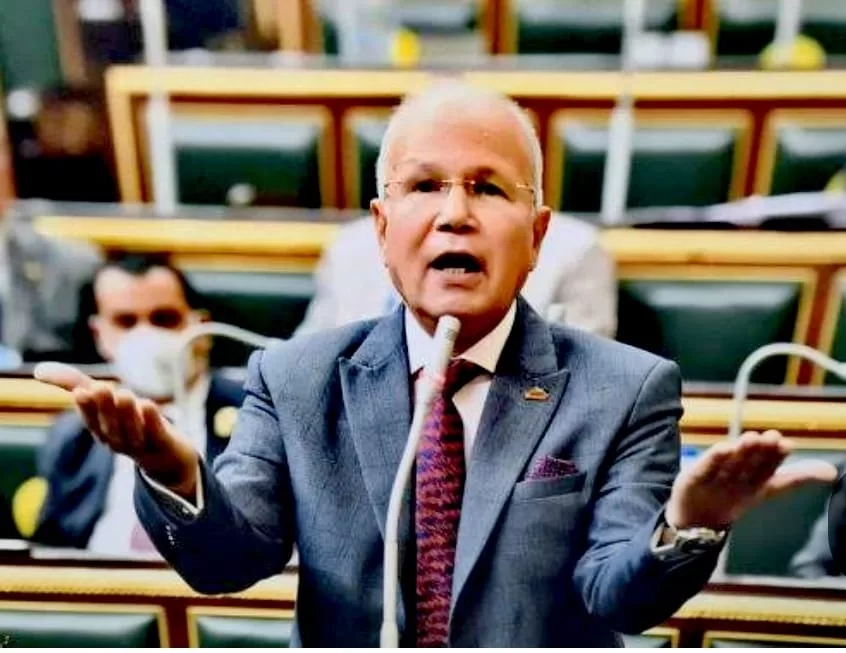 استجابة لـ"المساء" .. النائب السيد شمس الدين يتقدم بطلب إحاطة عاجل لرئيس الوزراء ووزير الكهرباء: "استبدال فوري لأسلاك الضغط العالي المارة فوق المنازل بحي القنطرة البيضاء بكفر الشيخ 19 - جريدة المساء