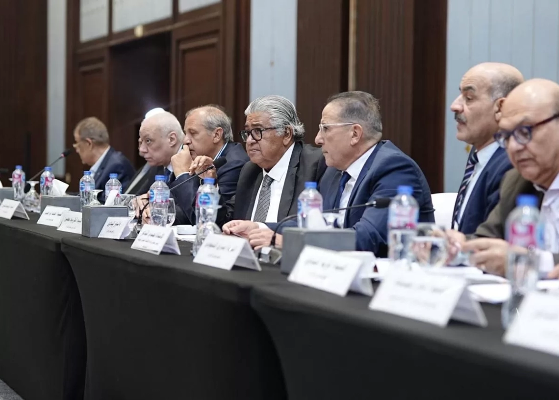 عمومية شركات السياحة توجه الشكر للرئيس السيسى.. على دعمه لصناعة الأمل.. الشاعر : تعاون وثيق مع الأجهزة الحكومية..فى إعادة فتح الطرق السياحية وحل مشاكل المستثمرين .. الببلاوى : تفعيل الدور المحورى للشركات فى زيادة الحركة الوافدة إلى مصر 18 - جريدة المساء