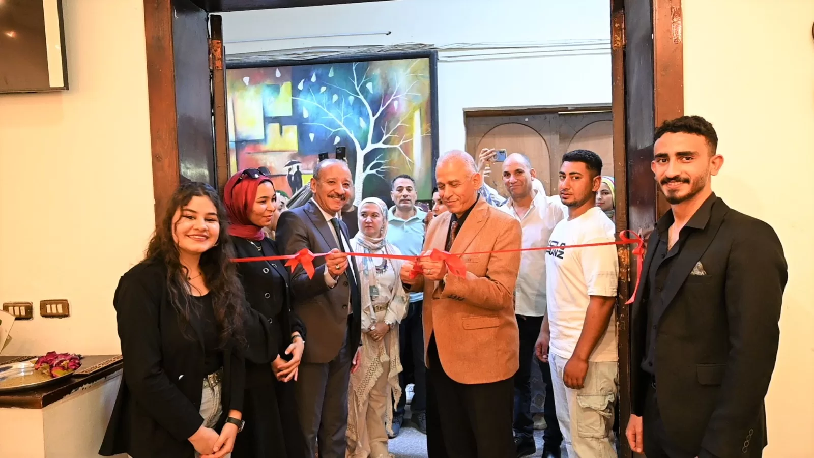 بأنامل مبدعة وأخشاب ناطقة.. افتتاح معرض "فنون نفعية" بكلية التربية النوعية بجامعة الفيوم 29 - جريدة المساء