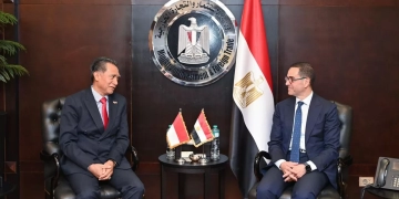 وزير الاستثمار والتجارة الخارجية يلتقي سفير إندونيسيا بالقاهرة لبحث سبل تعزيز العلاقات المشتركة 2 - جريدة المساء وزير الاستثمار والتجارة الخارجية يلتقي سفير إندونيسيا بالقاهرة لبحث سبل تعزيز العلاقات المشتركة 1 - جريدة المساء