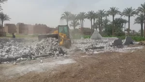 إزالة ٢١ حالة تعد بالبناء المخالف علي الأراضي الزراعية ب قري الجيزة 29 - جريدة المساء