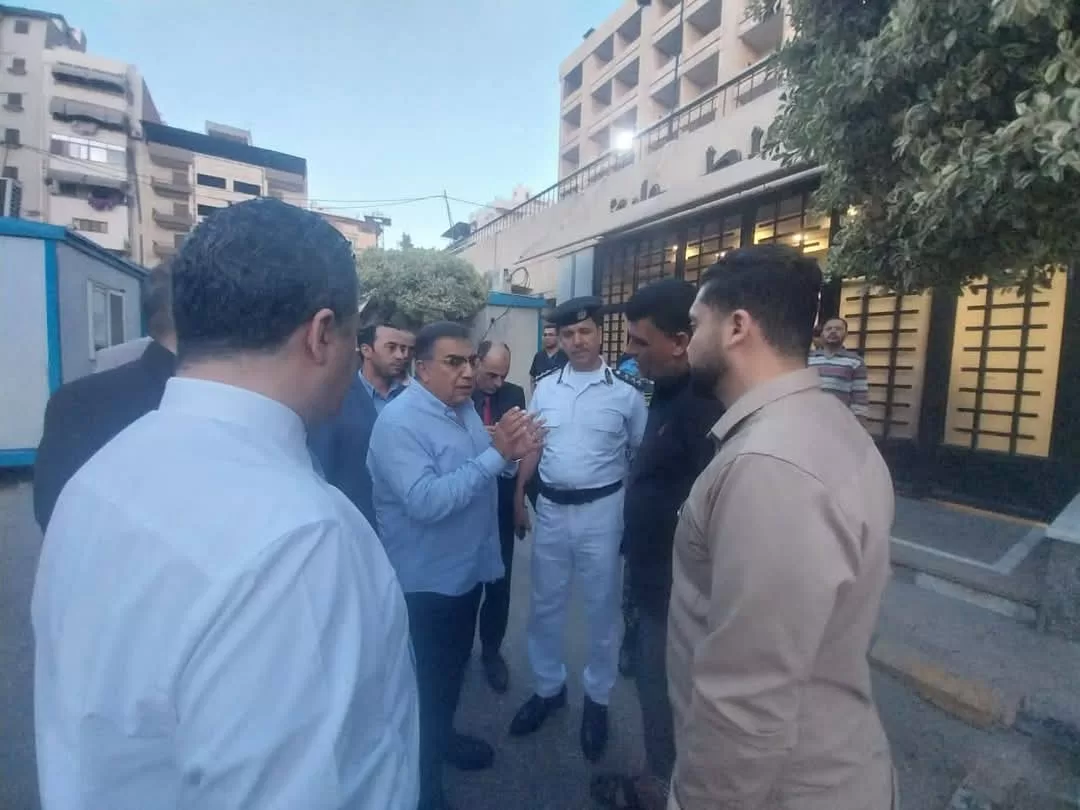 محافظ الدقهلية يبعث بخالص التعازي لأسر المتوفين… ويتفقد المصابين في حادث حريق قرية أبو زاهر بمركز شربين بالمستشفى الدولي بالمنصورة 27 - جريدة المساء