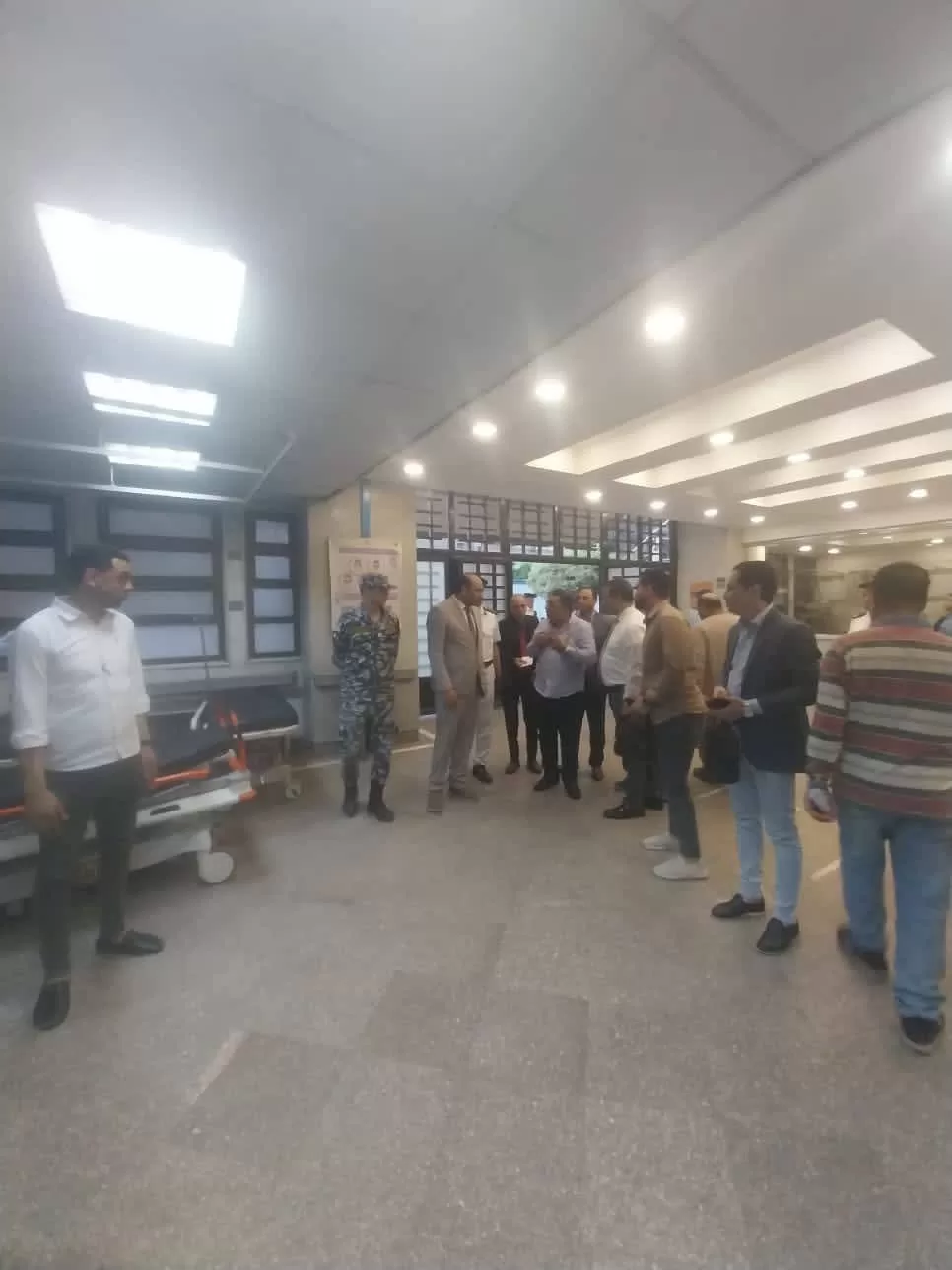 محافظ الدقهلية يبعث بخالص التعازي لأسر المتوفين… ويتفقد المصابين في حادث حريق قرية أبو زاهر بمركز شربين بالمستشفى الدولي بالمنصورة 23 - جريدة المساء