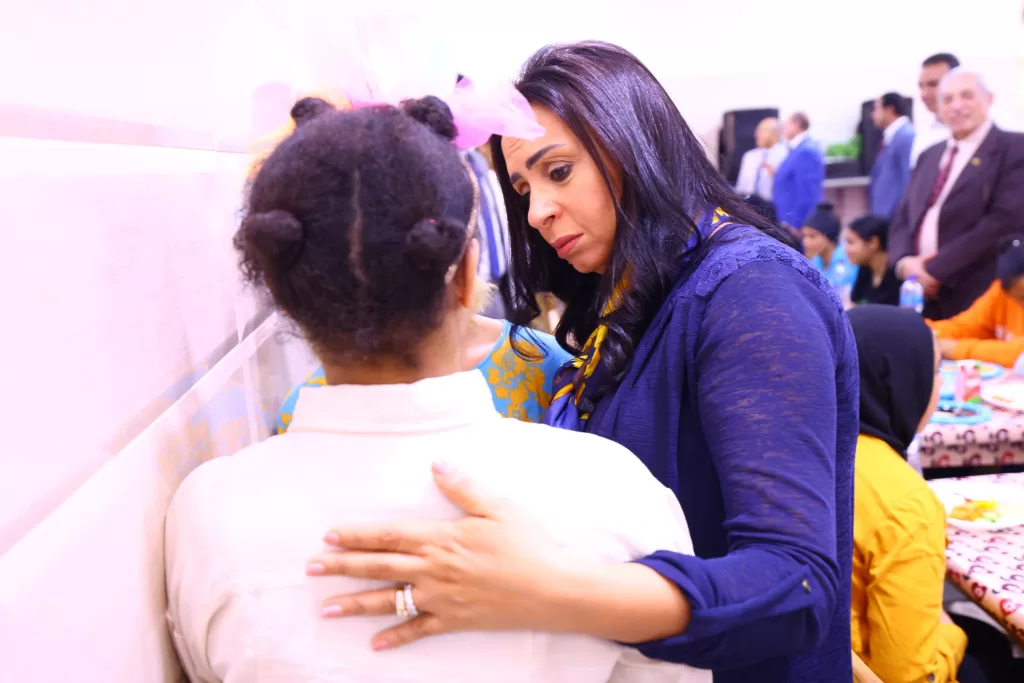 وزيرة التضامن تتفقد تجديدات مؤسسة الفتيات بالعجوزة.. وتتناول الإفطار مع الفتيات 25 - جريدة المساء