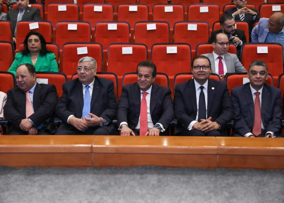 وزير الصحة يشهد احتفالية الهيئة العامة للاعتماد والرقابة الصحية "احتياجاتنا تتغير، معاييرنا تتطور"   17 - جريدة المساء