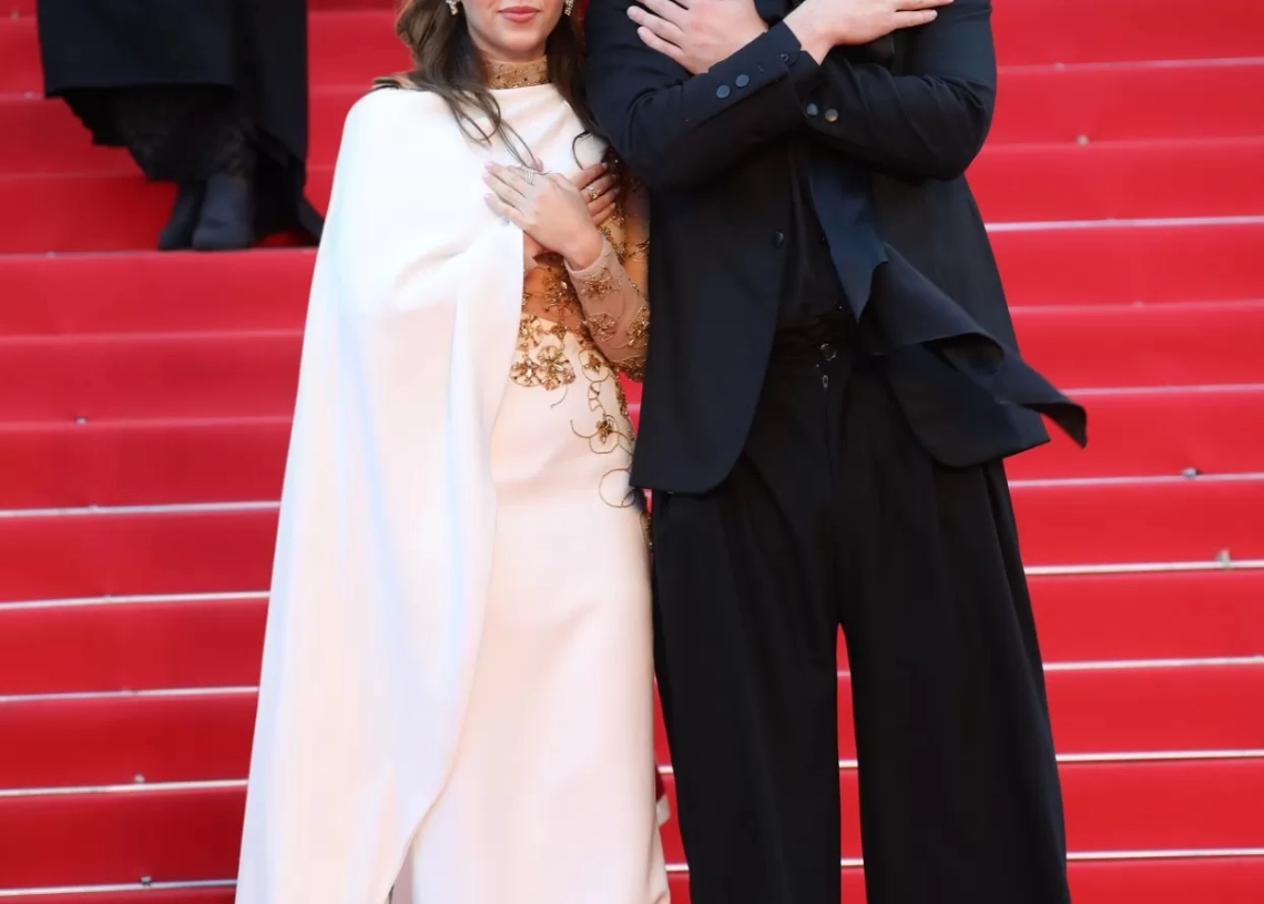 أنس وأصالة يتألقان في مهرجان "كان السينمائي" بإطلالة ساحرة 18 - جريدة المساء