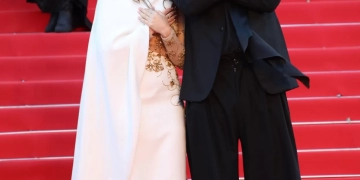 أنس وأصالة يتألقان في مهرجان "كان السينمائي" بإطلالة ساحرة 1 - جريدة المساء