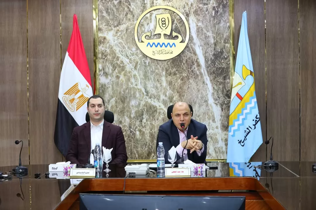 في حوار صريح مع الشباب.. محافظ كفر الشيخ: لن نبني المستقبل بدونكم 21 - جريدة المساء