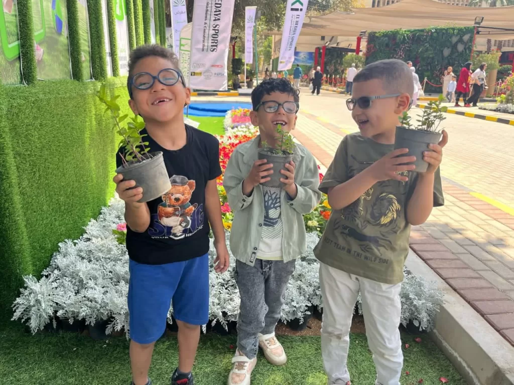 "بصيرة": زيارات ميدانية لمعرض زهور الربيع لدمج المكفوفين وضعاف البصر في المجتمع 25 - جريدة المساء