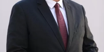 عمرو عويضة: كلمة الرئيس السيسي في "قمة بغداد" تاريخية وتحمل رسائل للمجتمع الدولي 1 - جريدة المساء