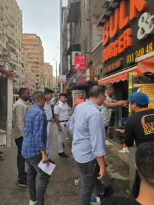 غلق وتشميع مطعم برجر يُدار بدون ترخيص بفيصل (صور) 49 - جريدة المساء