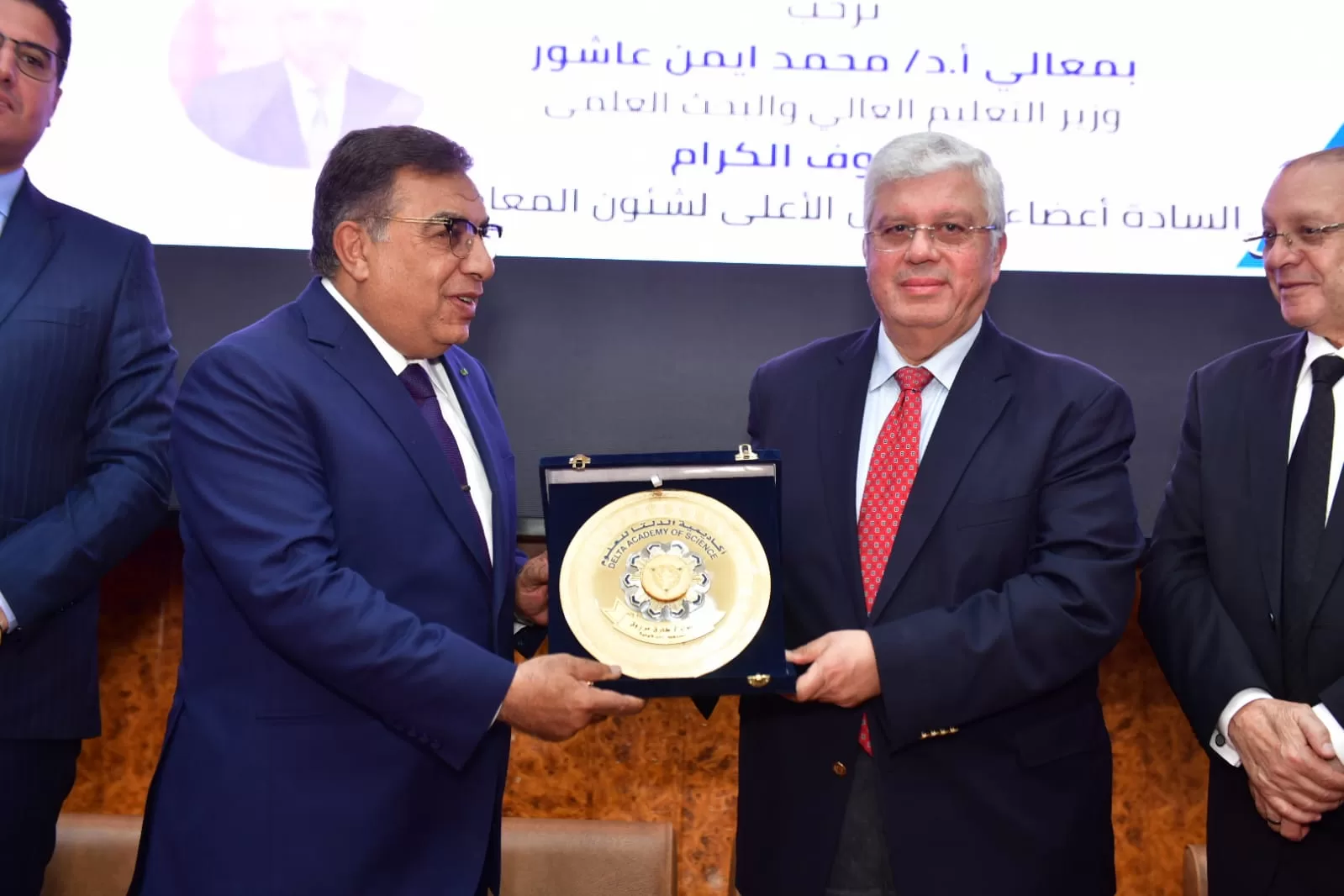 وزير التعليم العالي ومحافظ الدقهلية يشهدان اجتماع المجلس الأعلى للمعاهد العليا بأكاديمية الدلتا بالمنصورة 24 - جريدة المساء