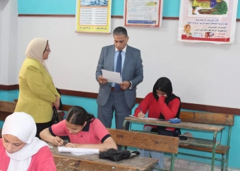 "تعليم الجيزة" تتابع أعمال الكنترولات وآليات التصحيح 31 - جريدة المساء