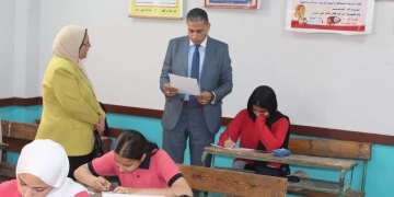 "تعليم الجيزة" تتابع أعمال الكنترولات وآليات التصحيح 2 - جريدة المساء "تعليم الجيزة" تتابع أعمال الكنترولات وآليات التصحيح 1 - جريدة المساء