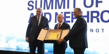 مؤتمر هيئة المستشفيات والمعاهد التعليمية ناقش أحدث الأساليب العلمية في زراعات الكلى، واستعراض الإنجازات المصرية والدولية فى هذا المجال 1 - جريدة المساء