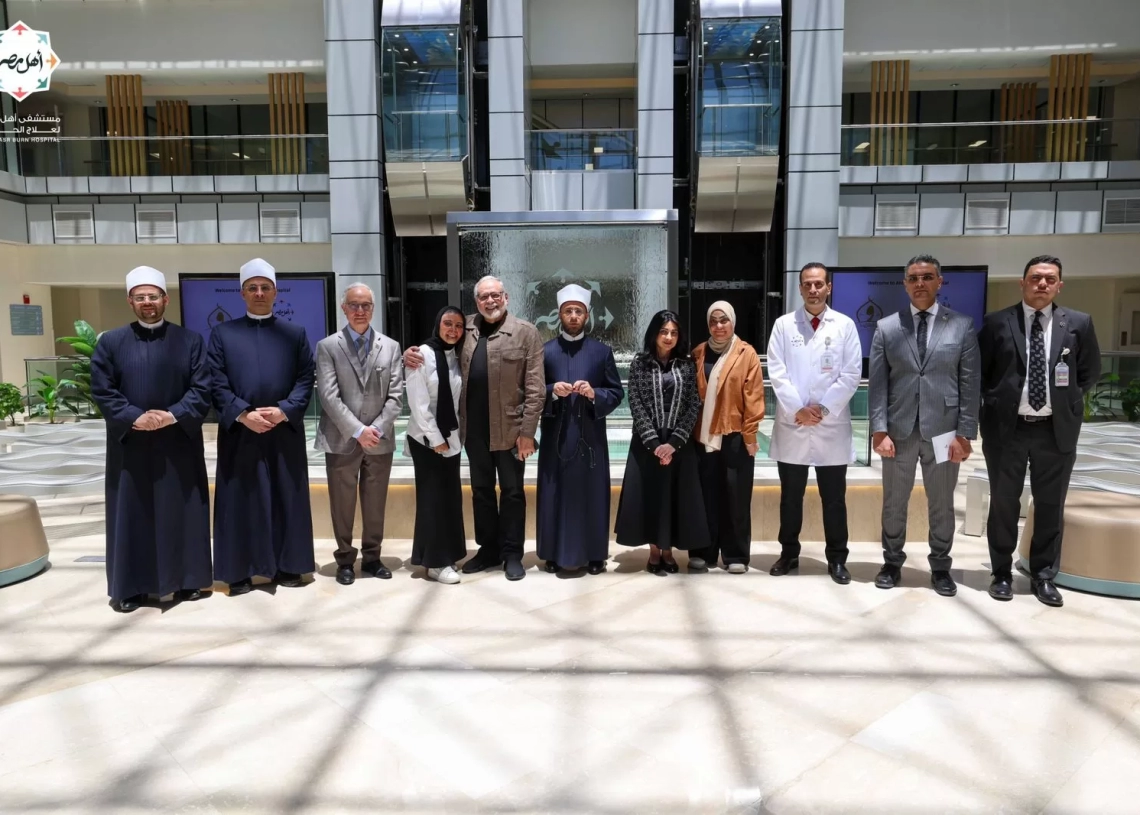 وزير الأوقاف فى زياره لمستشفى أهل مصر ويشيد بتميز المستشفى وفريقه الطبي ويؤكد ان أبناء مصر يستحقون كل ذرة مجهود وتعب 18 - جريدة المساء