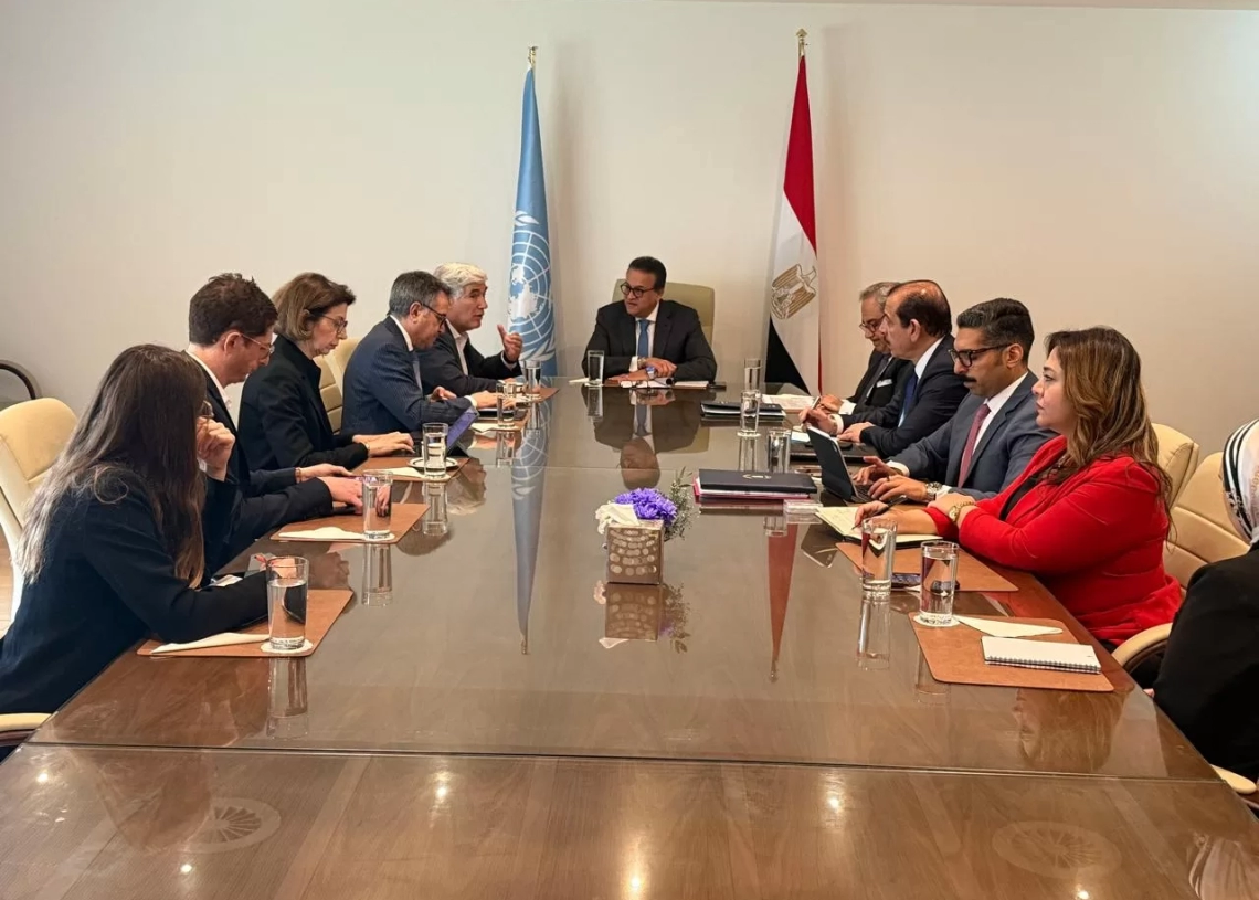 على هامش الدورة الـ 78 لجمعية الصحة العالمية بمدينة «جنيف» ..وزير الصحة التقي برئيس مجلس إدارة التحالف العالمي للقاحات والتطيعمات (جافي) 17 - جريدة المساء