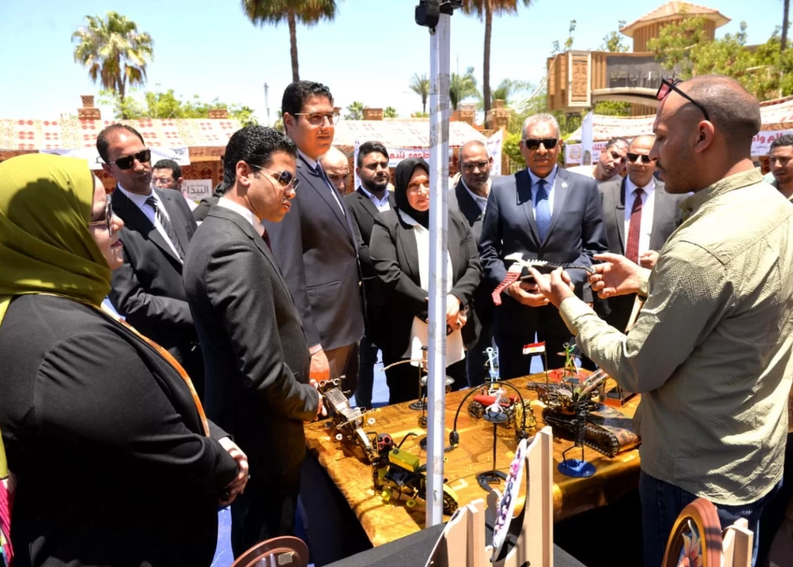 "كنوز مطروح" تضيء المنصورة: معرض تراثي يعكس أصالة الصحراء ويعزز التكامل بين المحافظات 17 - جريدة المساء