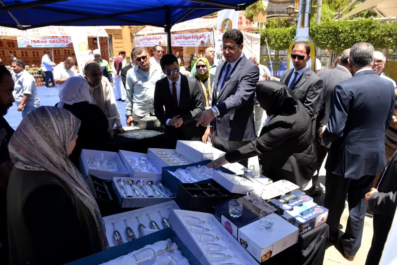 "كنوز مطروح" تضيء المنصورة: تعاون ثقافي واقتصادي بين محافظتي مطروح والدقهلية 27 - جريدة المساء