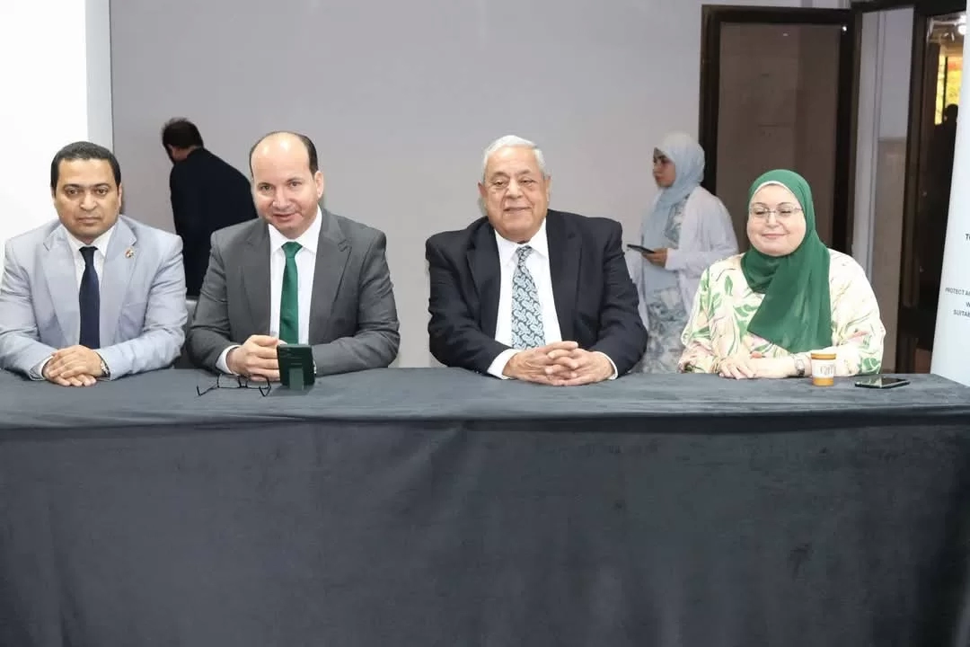 رئيس قطاع الشئون الصحية بالقاهرة افتتح اليوم العلمي الأول لمستشفى الحوض المرصود  وتفقد تطوير  وحدات  الليزر وتجميل الجلد بعد تجهيزها بأحدث التقنيات والأجهزة في تخصص الجلدية والتجميل 19 - جريدة المساء