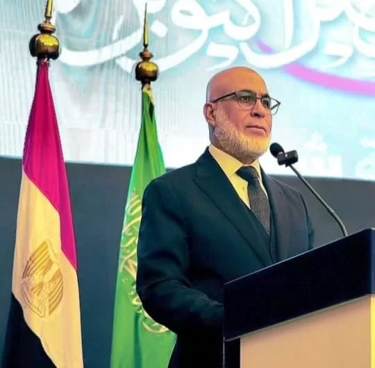 "كل شيء بقدر".. خبير تربوي عالمي يتأمل في حكمة الله وعدله: "من علّم قلبه الرضا نجا" 18 - جريدة المساء