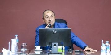 وزير قطاع الأعمال العام يتابع الموقف التنفيذي لمشروعات قطاع الصناعات المعدنية ومؤشرات الأداء 1 - جريدة المساء
