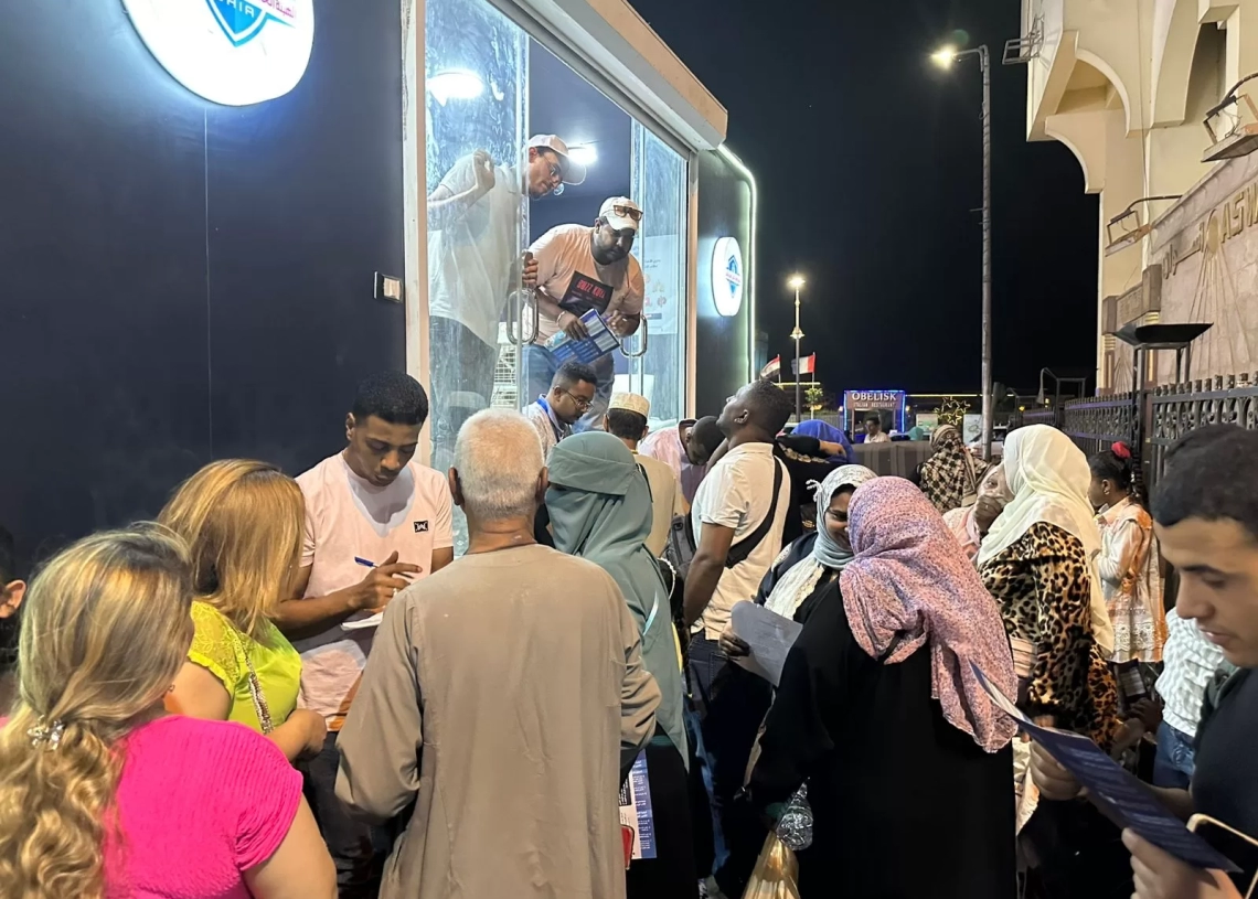 محافظ أسوان يتابع الجهود الأمنية لمواجهة تجار المخدرات والخارجين عن القانون 19 - جريدة المساء محافظ أسوان يتابع الجهود الأمنية لمواجهة تجار المخدرات والخارجين عن القانون 18 - جريدة المساء