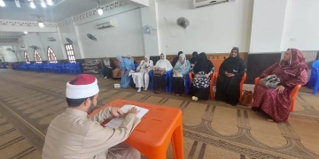انطلاق دروس فقه المرأة بمسجد الميناء الكبير بالغردقة 2 - جريدة المساء انطلاق دروس فقه المرأة بمسجد الميناء الكبير بالغردقة 1 - جريدة المساء