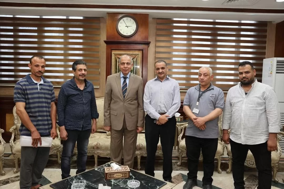 محافظ المنيا يلتقي شباب الخريجين لبحث مطالب عدد من مستفيدي مشروع الظهير الصحراوي بتونا الجبل بملوى 19 - جريدة المساء