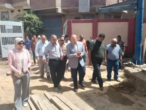 نائب محافظ الجيزة يتفقد مشروع الصرف الصحي بعزبة البكباشي بجنوب (صور) 41 - جريدة المساء