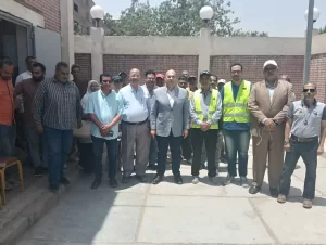 نائب محافظ الجيزة يتفقد مشروع الصرف الصحي بعزبة البكباشي بجنوب (صور) 57 - جريدة المساء