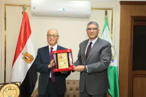 محافظ الجيزة يلتقي سفير اليابان لبحث أوجه التعاون الثنائي والثقافي 23 - جريدة المساء