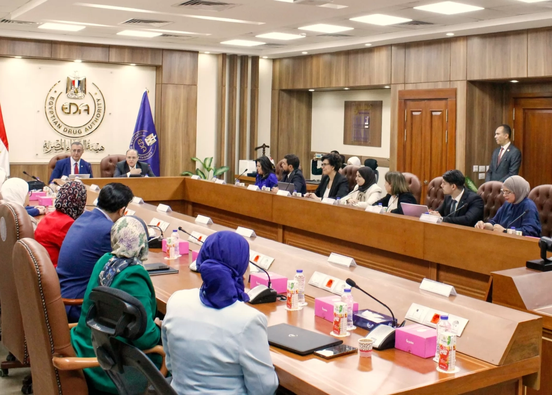 رئيس هيئة الدواء المصرية.. استقبل وفدًا جزائريًا رفيع المستوى للاطلاع على التجربة التنظيمية الرائدة وتعزيز العلاقات المصرية الجزائرية في القطاع الطبي 19 - جريدة المساء