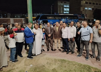 دموع الفرح تودع الحجاج من كورنيش المنيا إلى بيت الله الحرام 29 - جريدة المساء