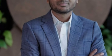 زوهـو تطلق متصفح Ulaa المؤسسي المدعوم بالذكاء الاصطناعي لتعزيز الأمن السيبراني للشركات في مصر والمنطقة 2 - جريدة المساء زوهـو تطلق متصفح Ulaa المؤسسي المدعوم بالذكاء الاصطناعي لتعزيز الأمن السيبراني للشركات في مصر والمنطقة 1 - جريدة المساء