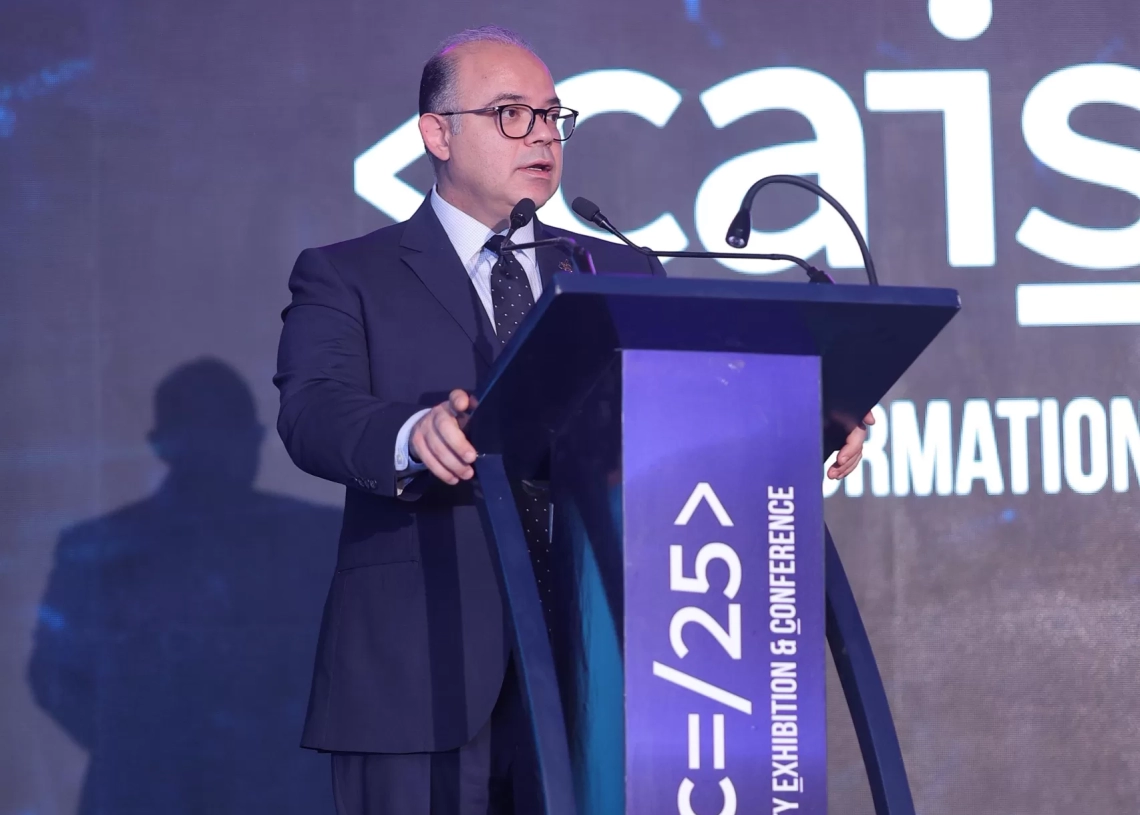 د. محمد فريد رئيس الهيئة العامة للرقابة المالية : الذكاء الاصطناعي ضروري في تطوير القطاع المالي بما يتناسب مع تحديات الأمن السيبراني الراهنة 18 - جريدة المساء
