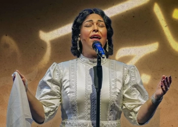 مروة ناجي تقدم أول عرض مسرحي ميوزيكال هولوجرامي عن أم كلثوم 17 - جريدة المساء