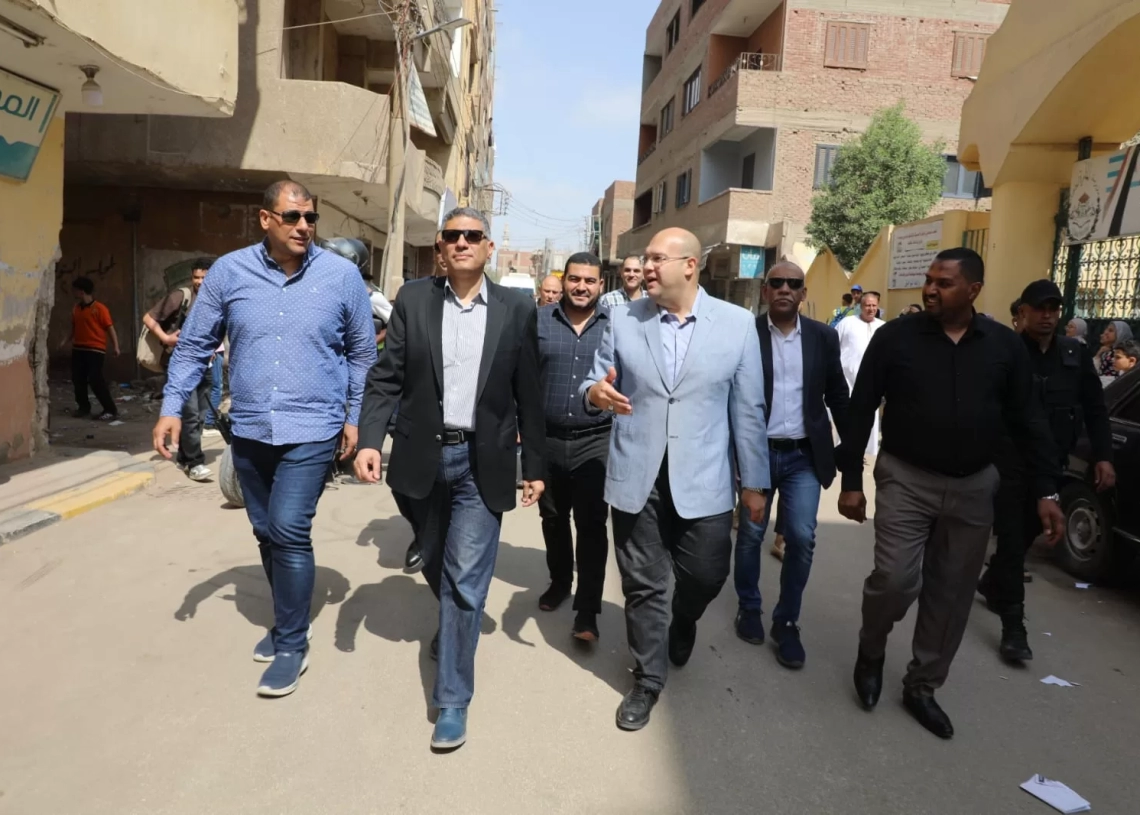 خلال جولة مطولة.. محافظ الجيزة يقرر رفع كفاءة كوبري البليدة وشارع الجمهورية بمركز العياط 19 - جريدة المساء
