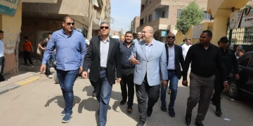 خلال جولة مطولة.. محافظ الجيزة يقرر رفع كفاءة كوبري البليدة وشارع الجمهورية بمركز العياط 1 - جريدة المساء