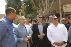 بديلاً عن الأسواق العشوائية بمنطقة المزلقان.. محافظ الجيزة يتفقد سوق العياط الحضاري بعد تسكين الباعة الجائلين 17 - جريدة المساء