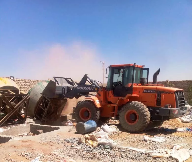 ضربة حاسمة لمافيا الذهب: إزالة 50 طاحونة وكسارة في عنيبة وخريت بأسوان 23 - جريدة المساء