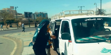 لتحقيق الإنضباط المروري بالشارع الأسواني .. ضبط 30 سيارة مخالفة لخطوط السير 2 - جريدة المساء لتحقيق الإنضباط المروري بالشارع الأسواني .. ضبط 30 سيارة مخالفة لخطوط السير 1 - جريدة المساء