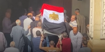 فى جنازة عسكرية وشعبية مهيبة.. الآلاف يودعون شهيد الواجب حازم مشعل فى مسقط رأسه بالمنوفية.. وسط حالة من الحزن 2 - جريدة المساء فى جنازة عسكرية وشعبية مهيبة.. الآلاف يودعون شهيد الواجب حازم مشعل فى مسقط رأسه بالمنوفية.. وسط حالة من الحزن 1 - جريدة المساء